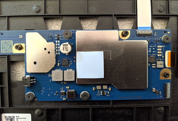 谷歌家居Hub PCB的照片Wihtout散热器