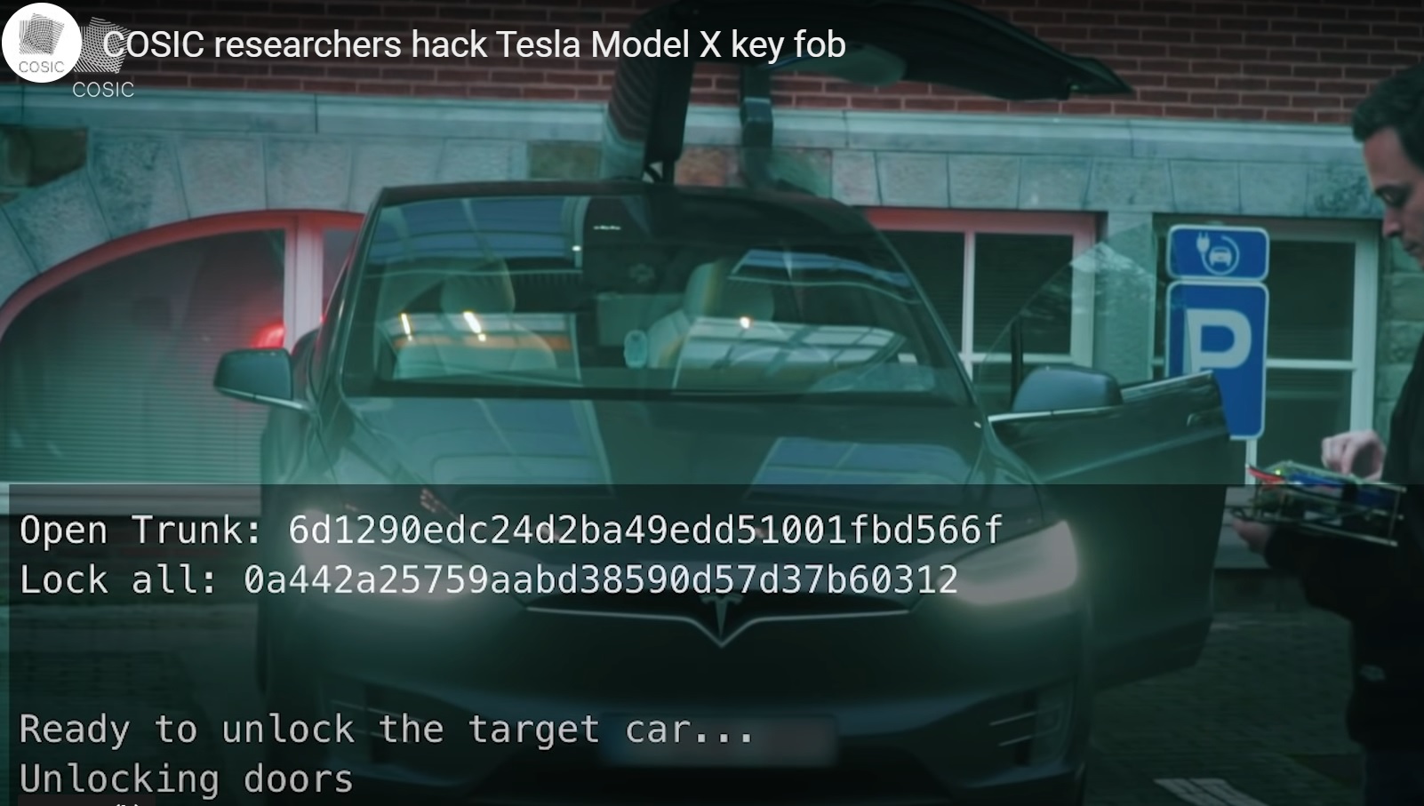 特斯拉Model X被黑