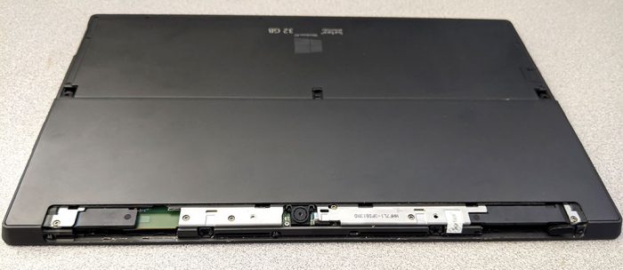 微软Surface RT不带塑料条照片