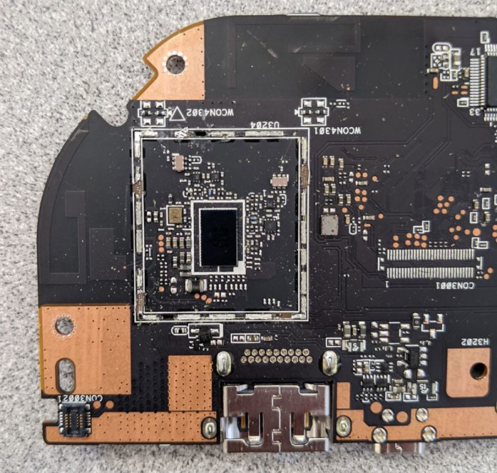 Nexus Player PCB上Broadcom芯片的照片